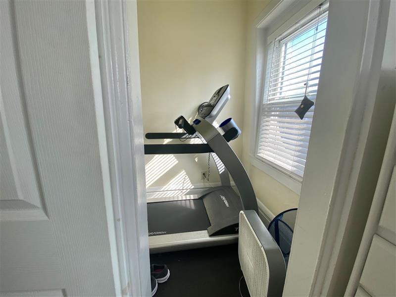 375 Western Ave, Riverside