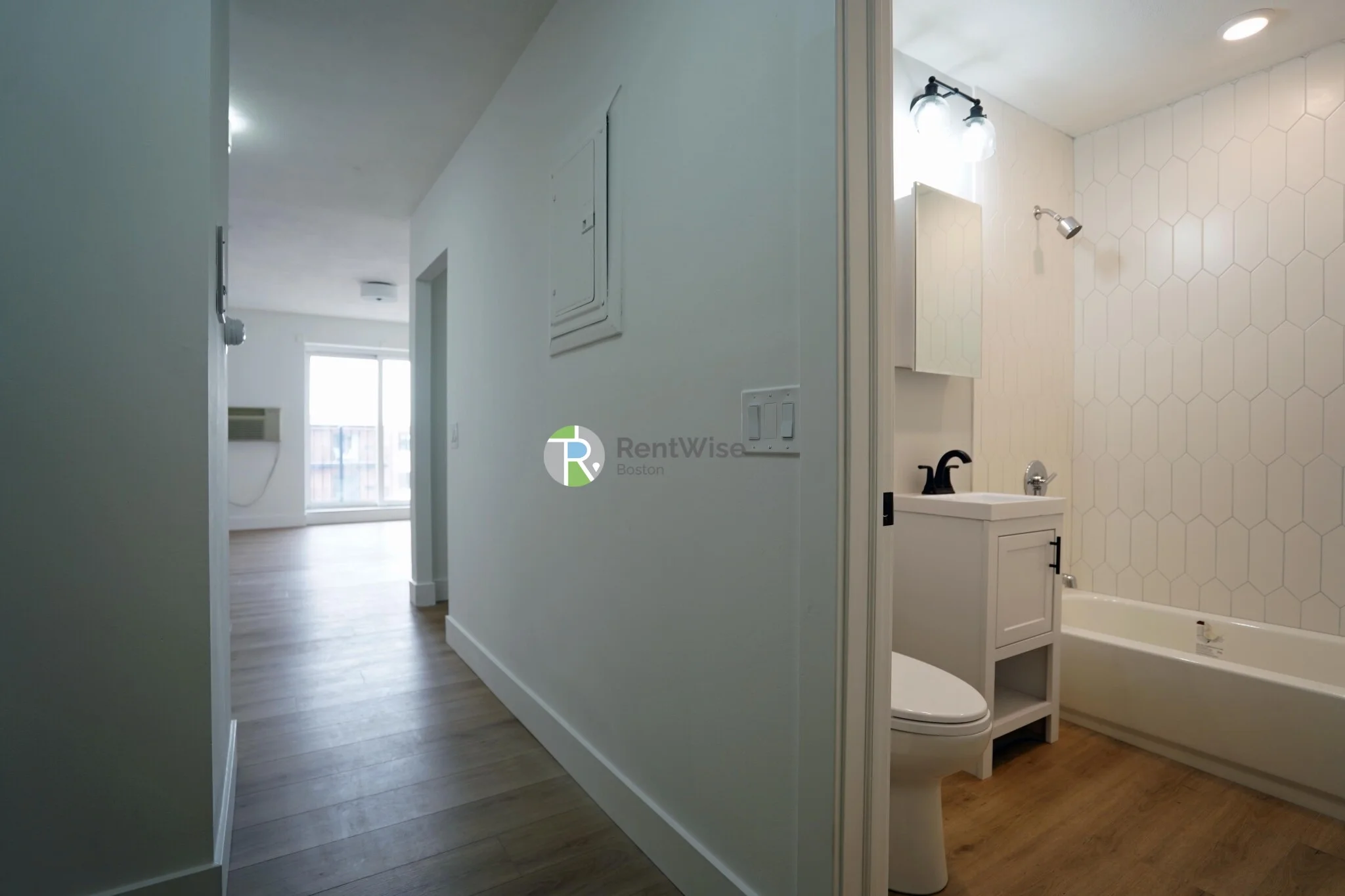 745 East 6th St, South Boston