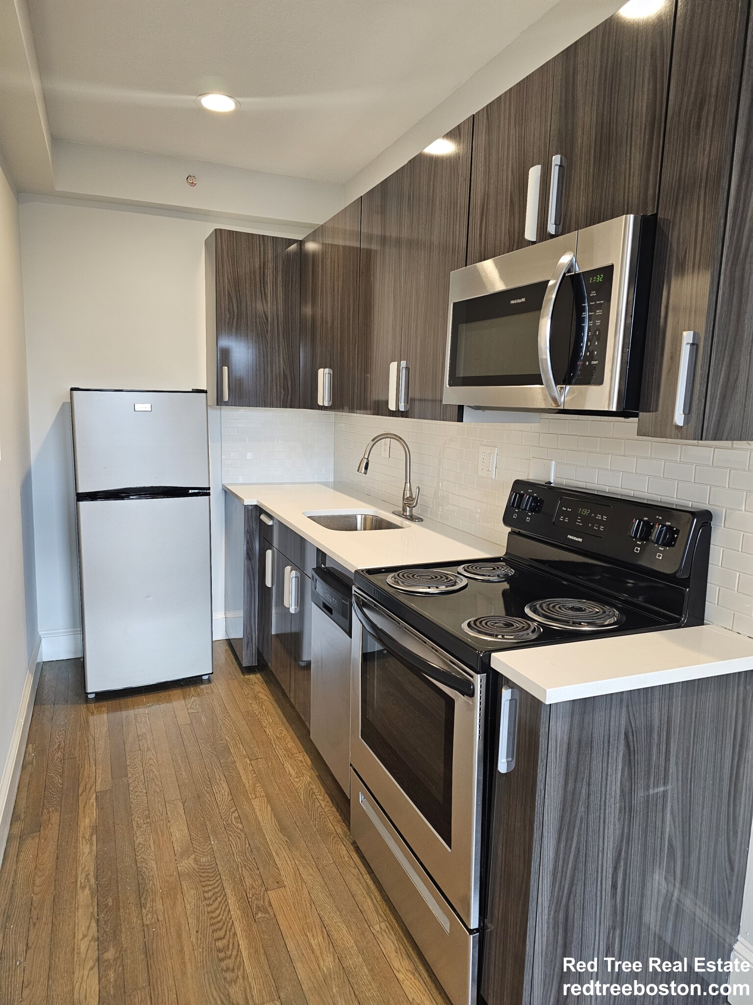 11 Peterborough St, Fenway