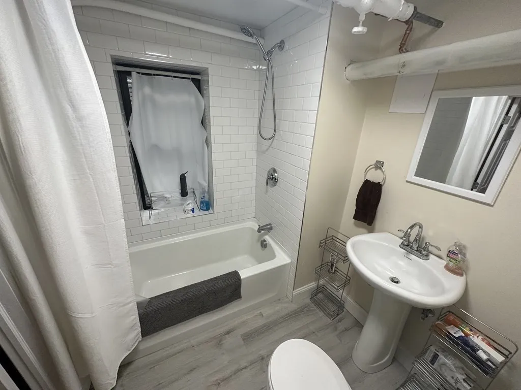 39 Glenville Ave, Allston