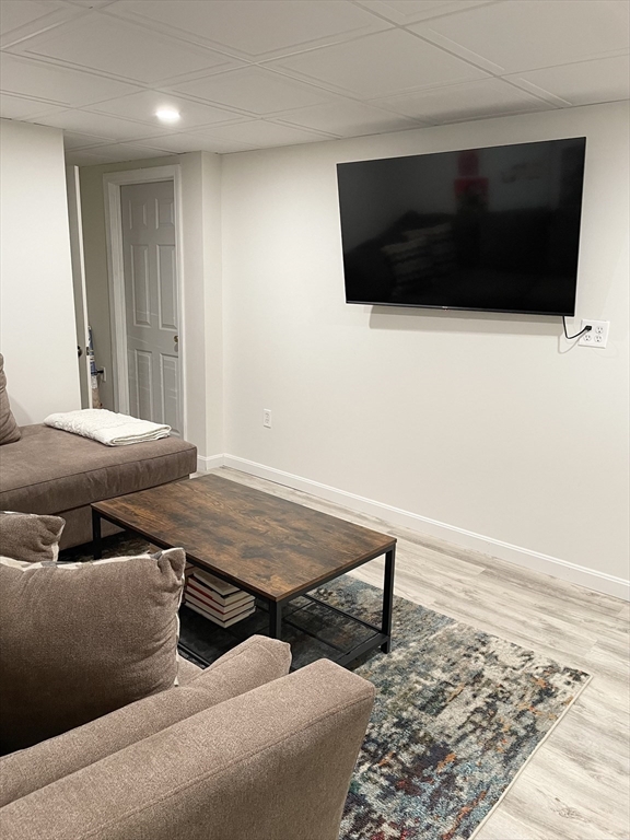 161 Phipps St, Quincy