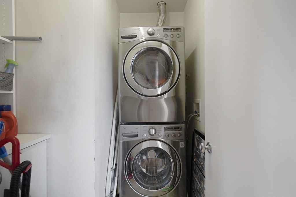 288 C St, South Boston