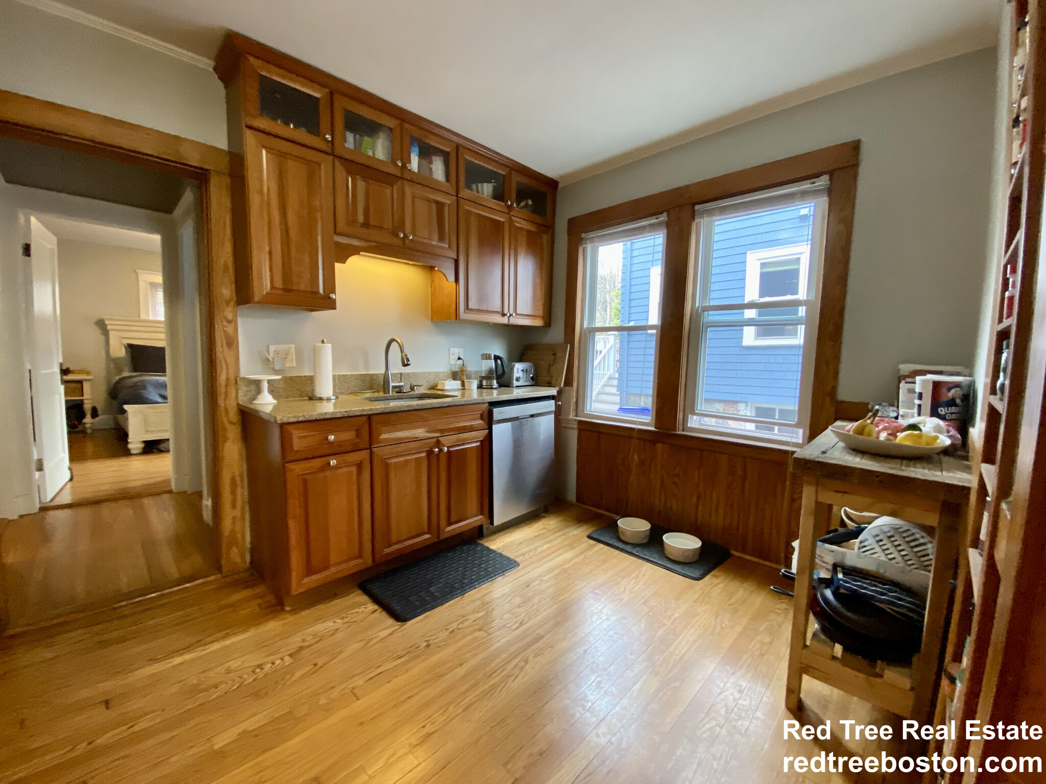 25 Saint Peter St, Jamaica Plain