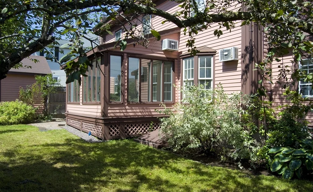 153 Watson Rd, Belmont
