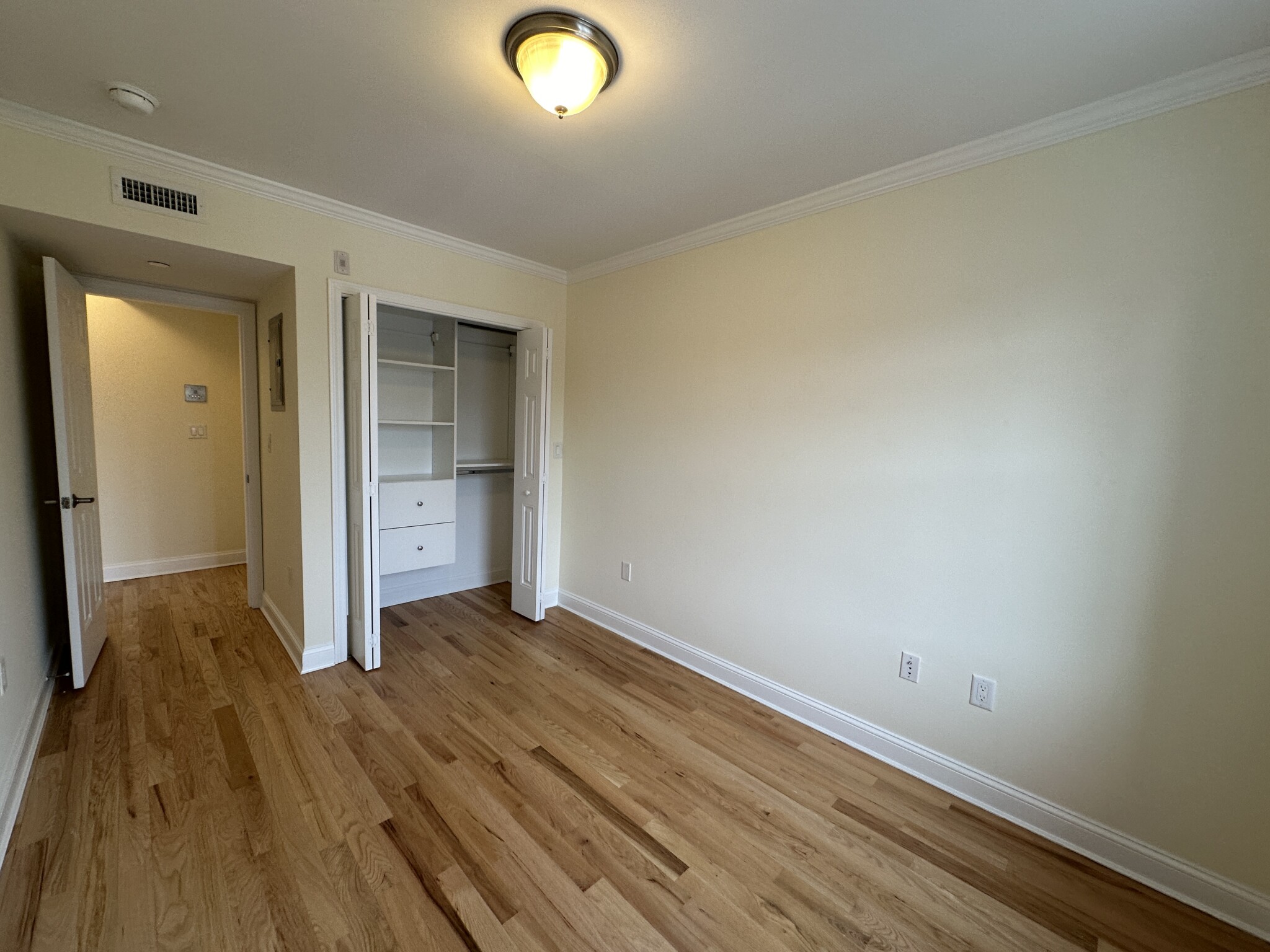 55 Langdon St, Neighborhood Nine