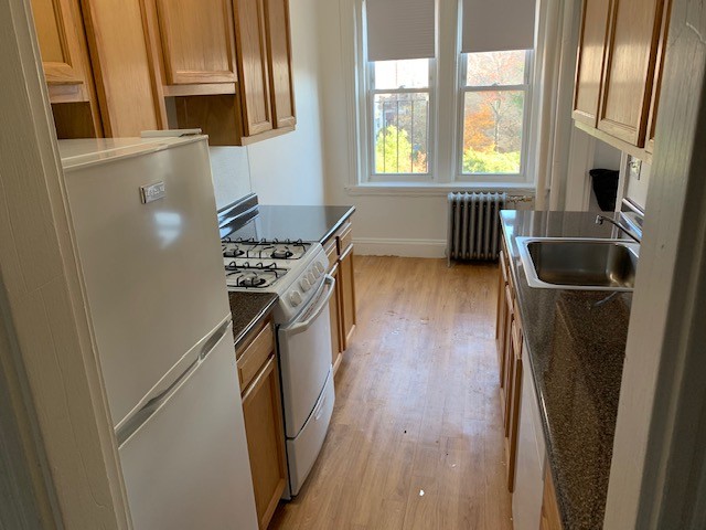 Studio bed, 1 bath apartment for rent at 235 Park Dr Unit 9, Fenway — photo 5 of 5