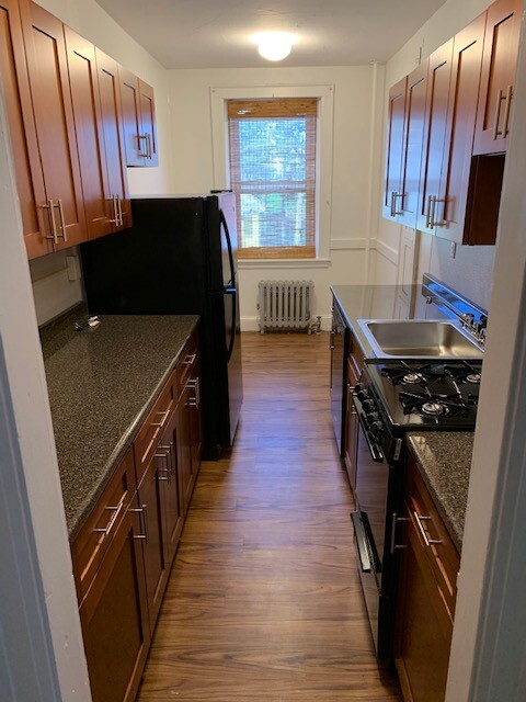 2045 Commonwealth Ave, Brighton