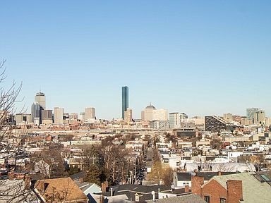 43 Old Harbor St, South Boston