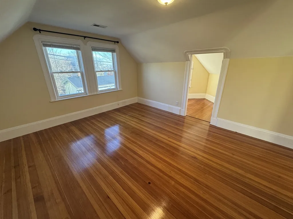 50 Lowell St, Spring Hill