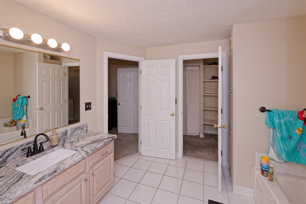 64 Crystal Brook Way, Marlborough