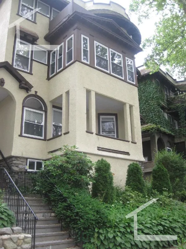 201 Rawson Rd, Aspinwall Hill