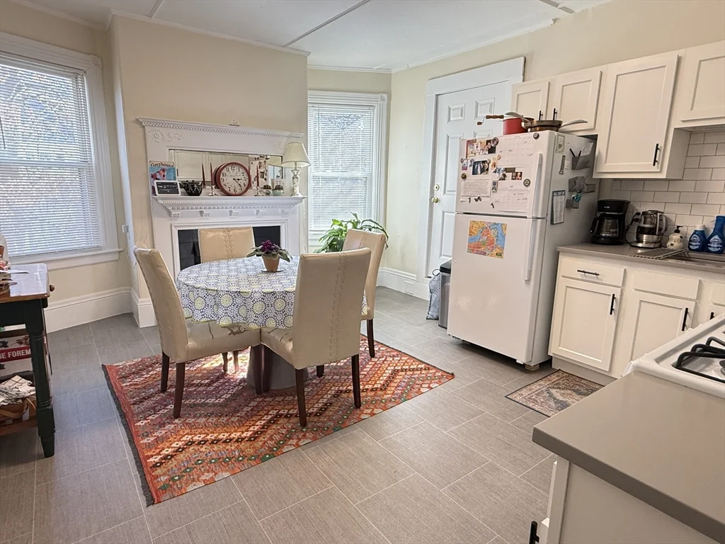 162 Babcock St, Coolidge Corner
