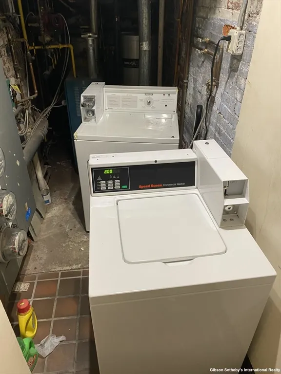 36 Dartmouth St, South End