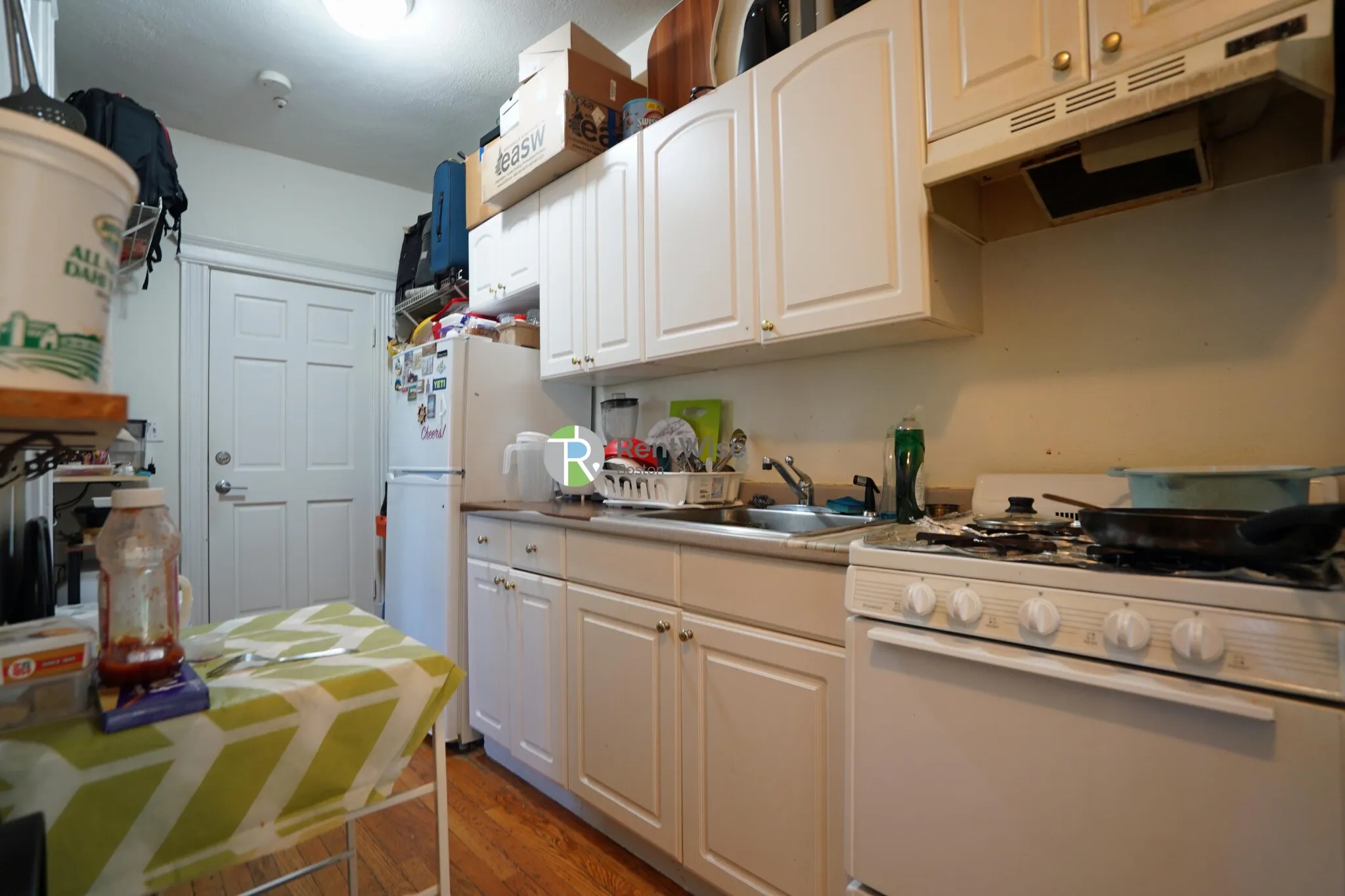 6 Camelot Ct, Brighton