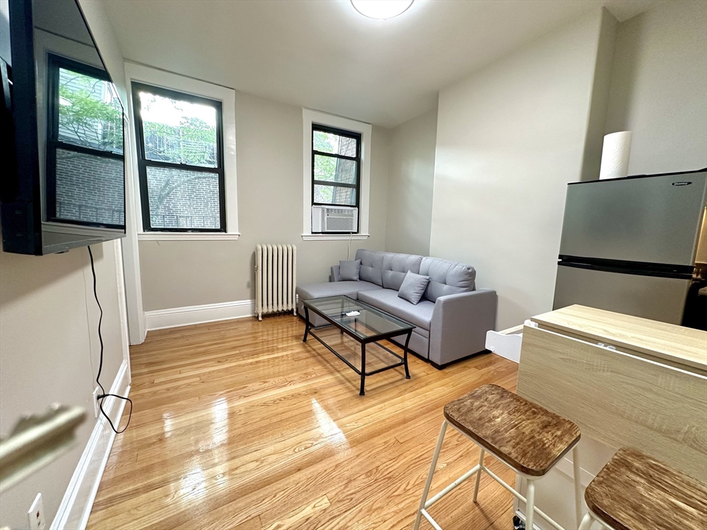 141 Arlington St, South End