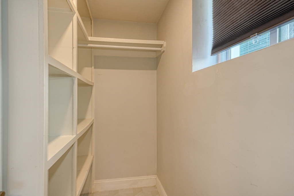 21 Fessenden Rd, Arlington