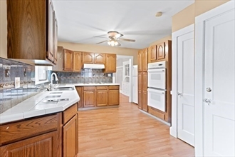 3 bed, 1.5 bath apartment for rent at 10 Codman St Unit 1, Dorchester — photo 3 of 12