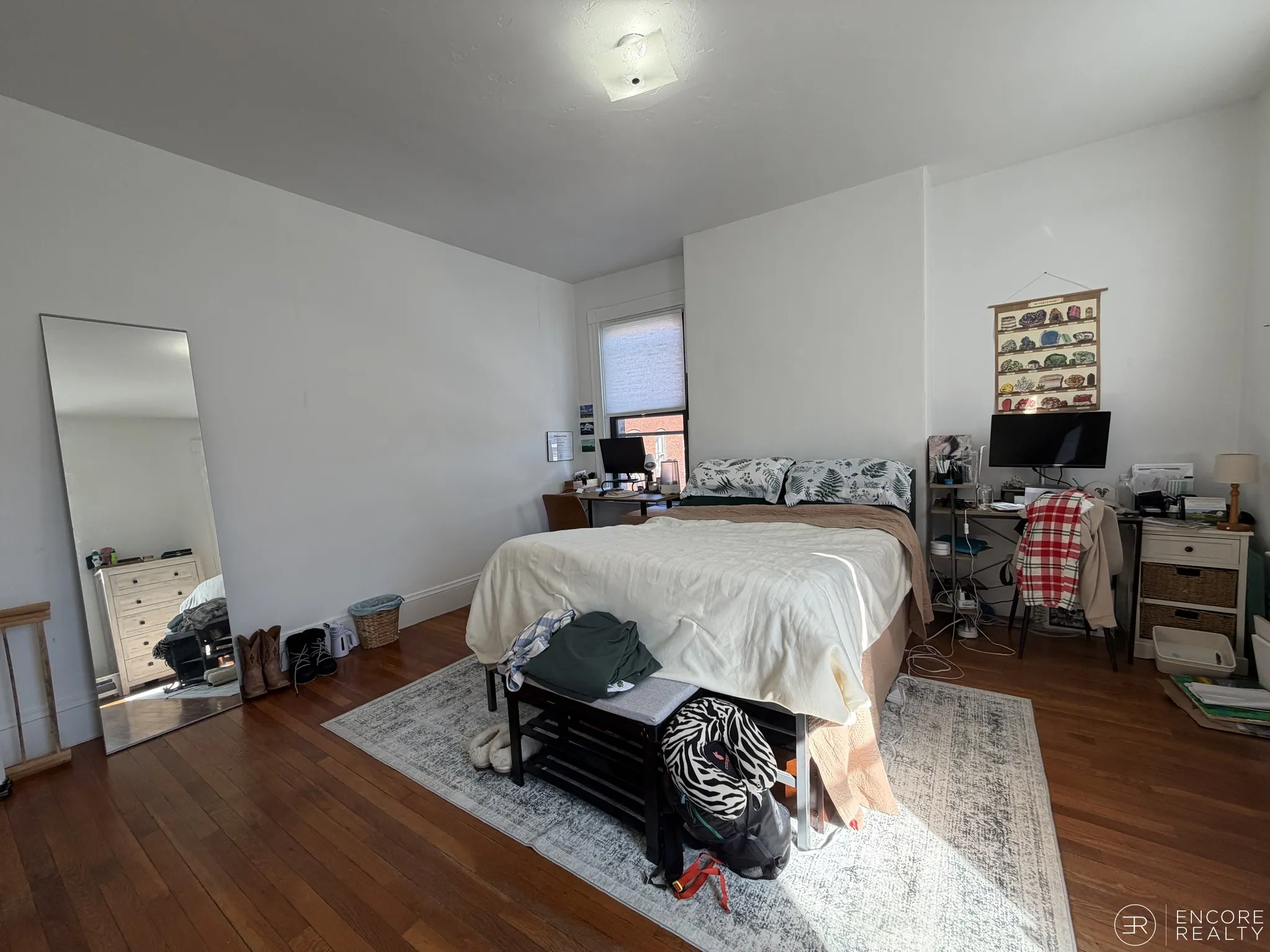 16 Davis Ave, Emerson Gardens