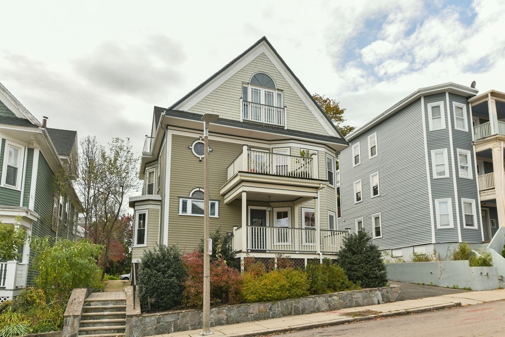 62 Sawyer Ave, Dorchester