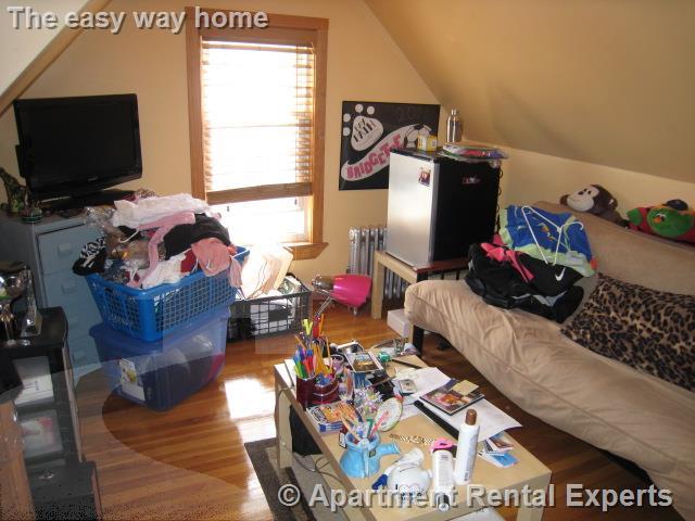 82 Wheatland St, Winter Hill