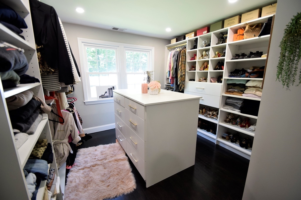 479 Westfield St, Dedham