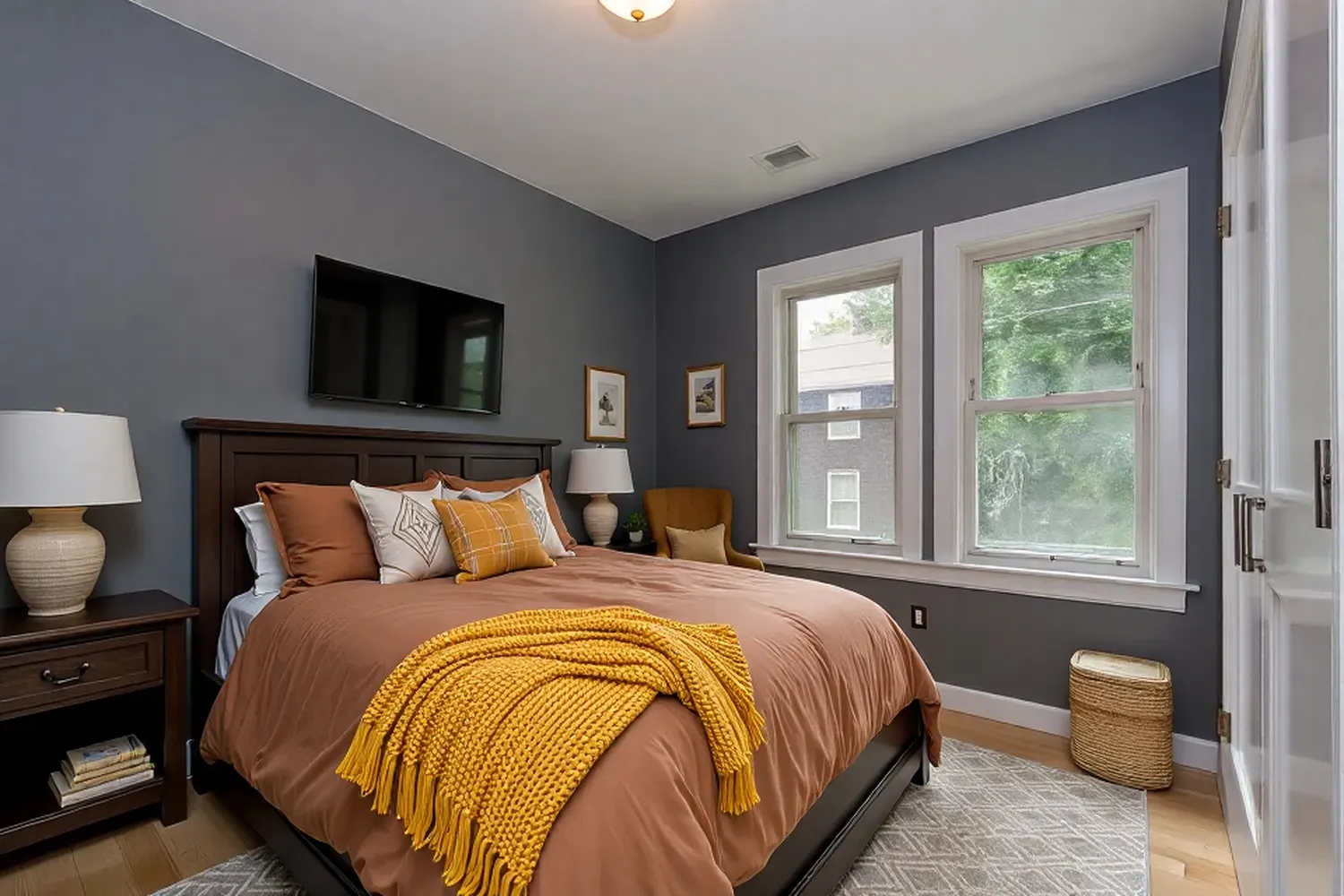 31-33 Thornton St, Roxbury