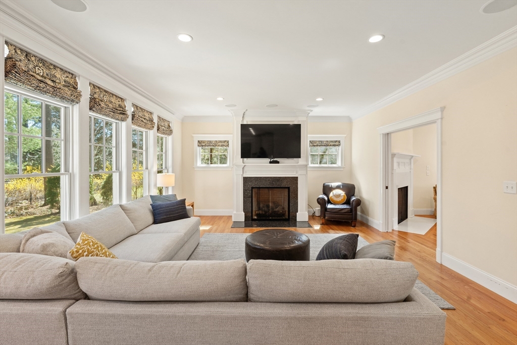 36 Normandy Rd, Lexington