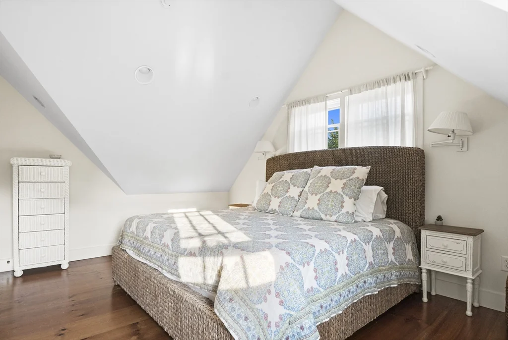 2 Drew Ln, Nantucket