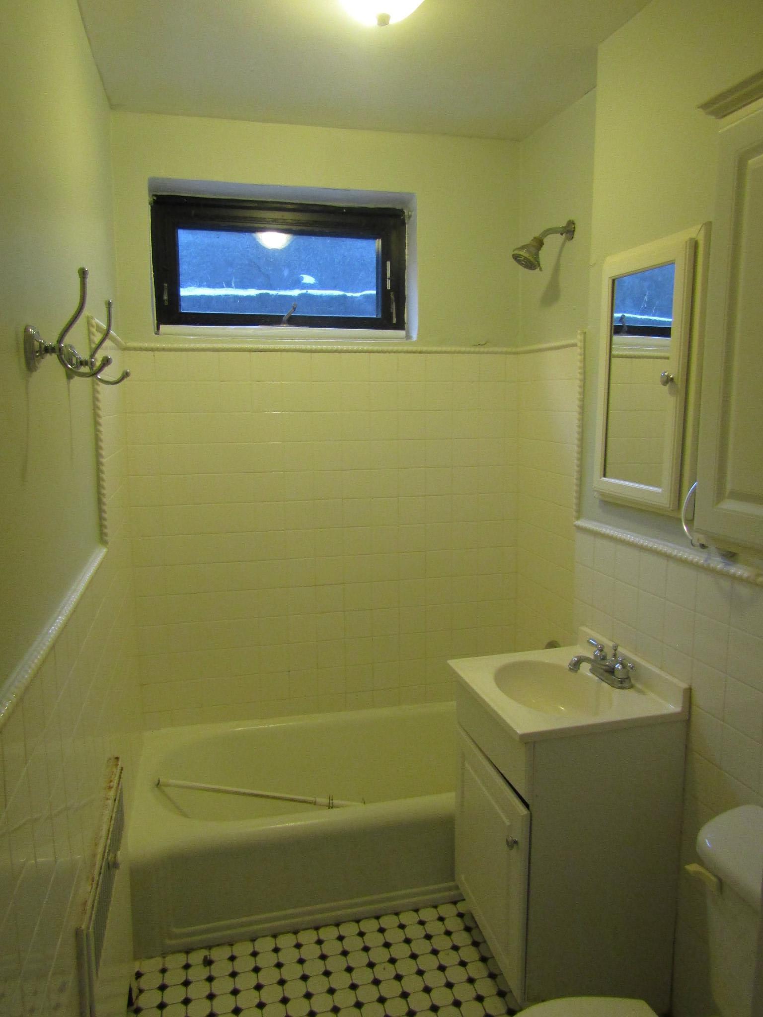 65 Strathmore Rd, Brighton