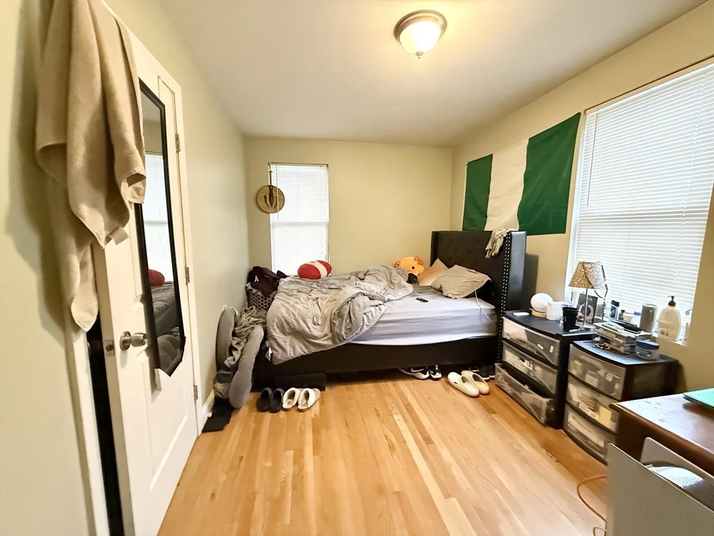 3977 Washington St, Jamaica Plain