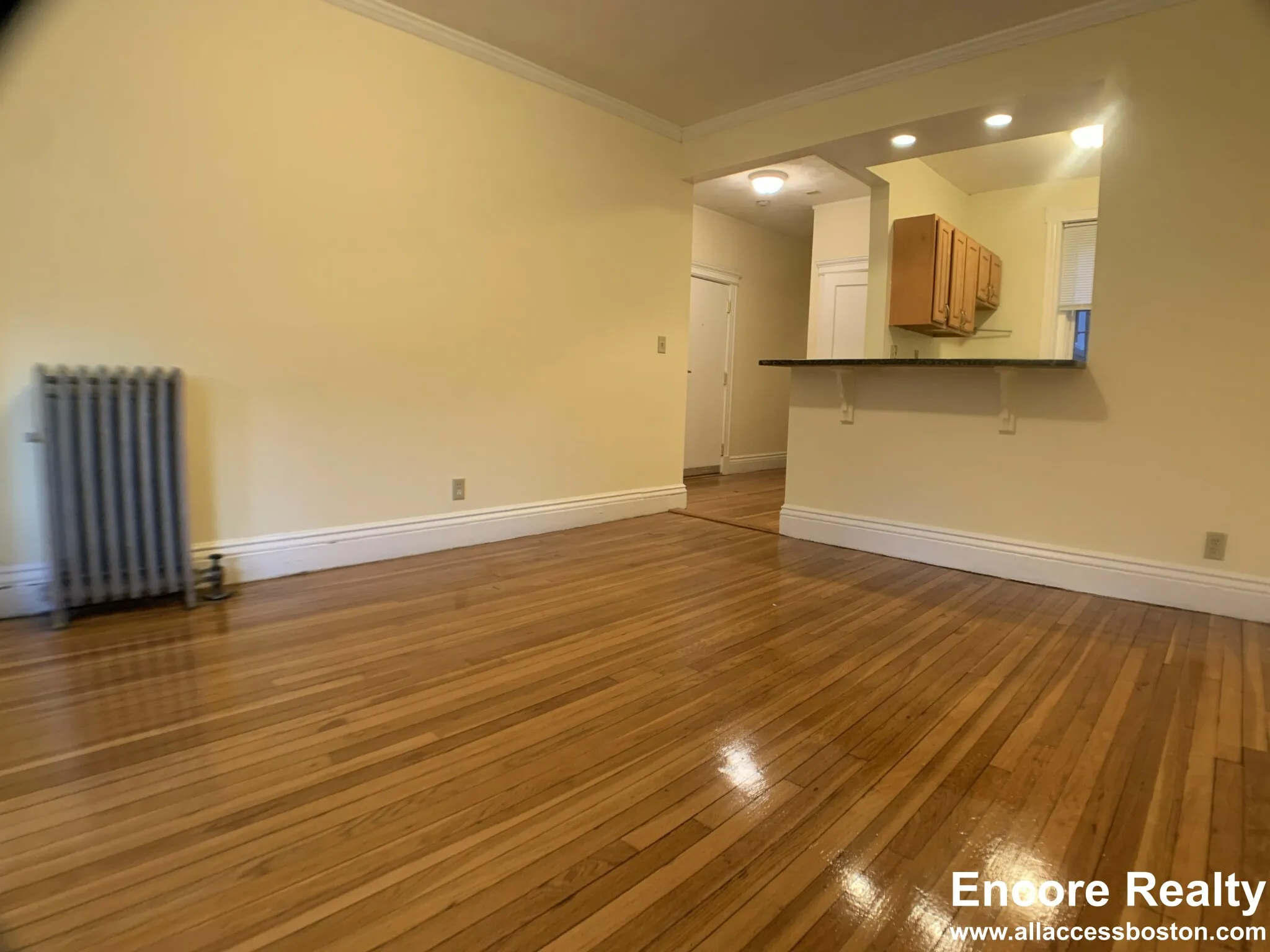 120 Peterborough St, Fenway