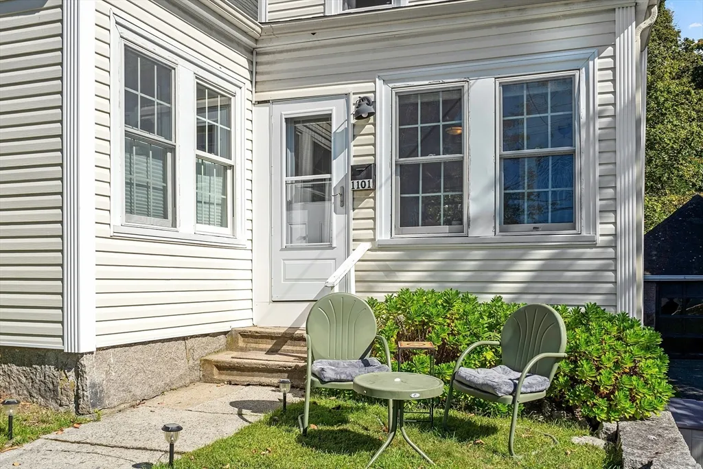 1101 Washington St, Lanesville