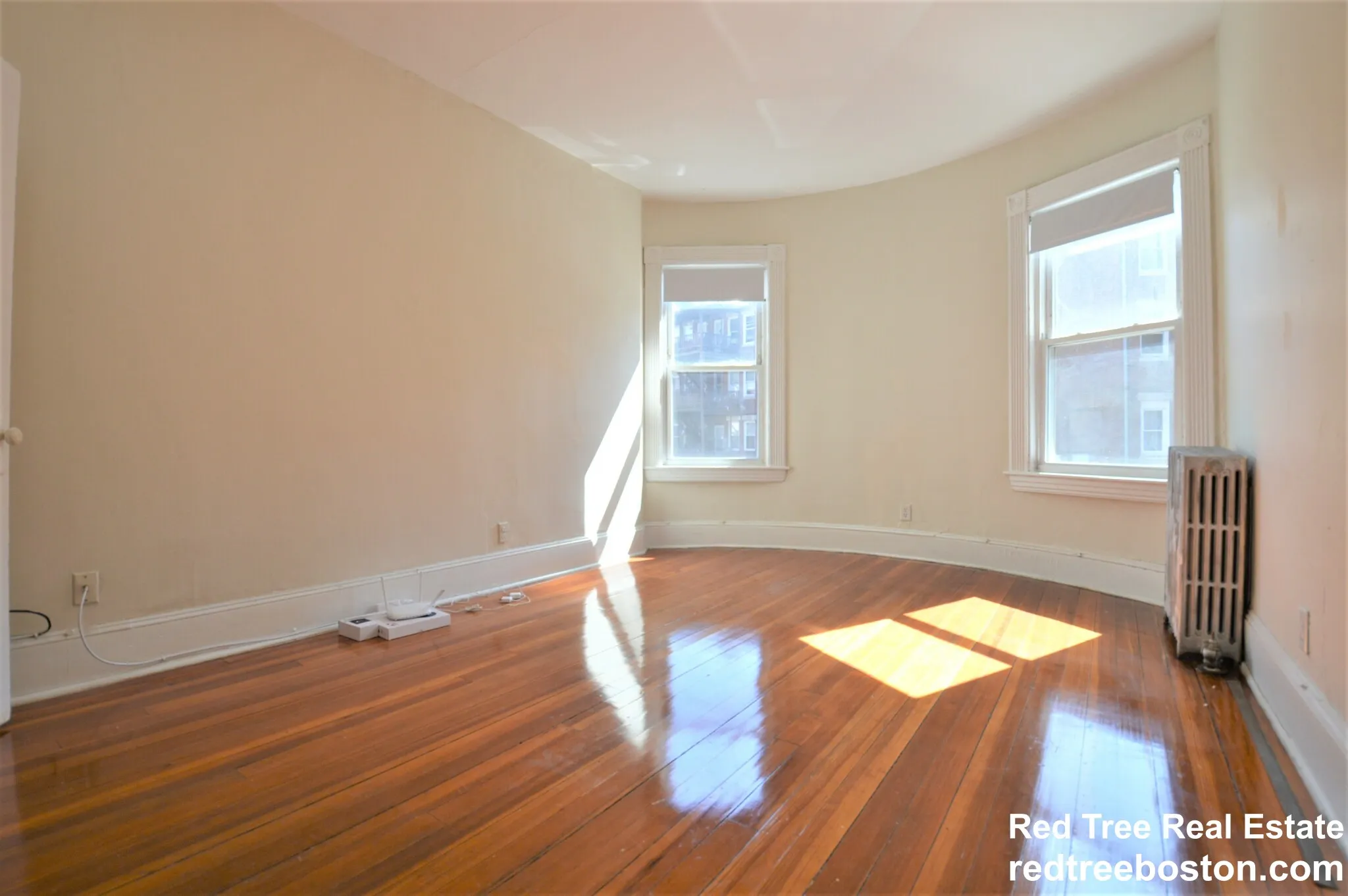 1595 Beacon St, Brookline