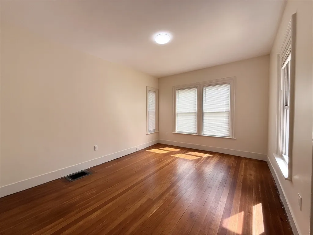 8 Orchard St, North Cambridge