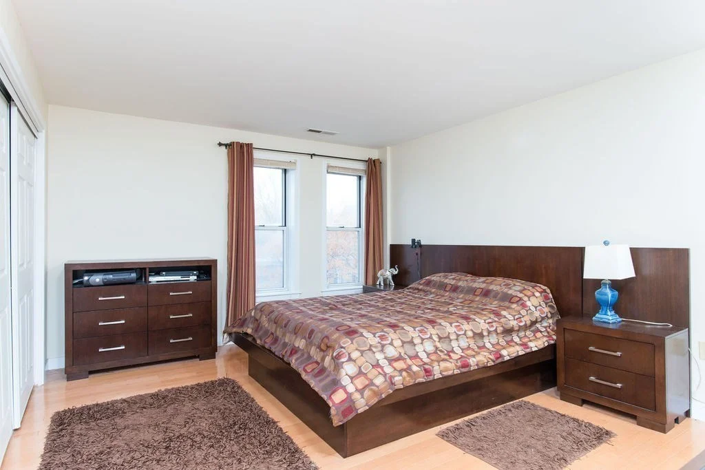 20 Chestnut St, Cambridgeport