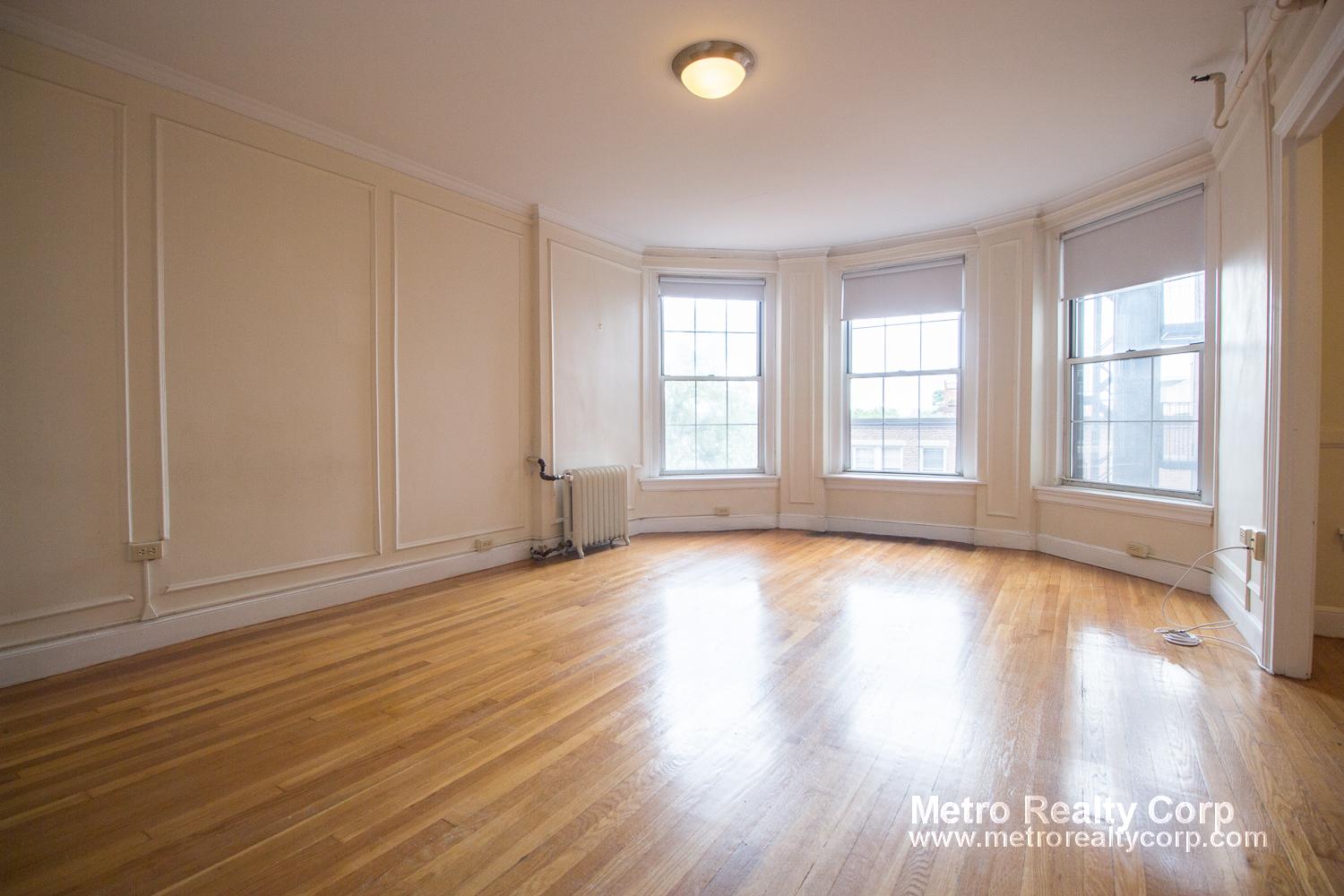 1284 Beacon St, Coolidge Corner