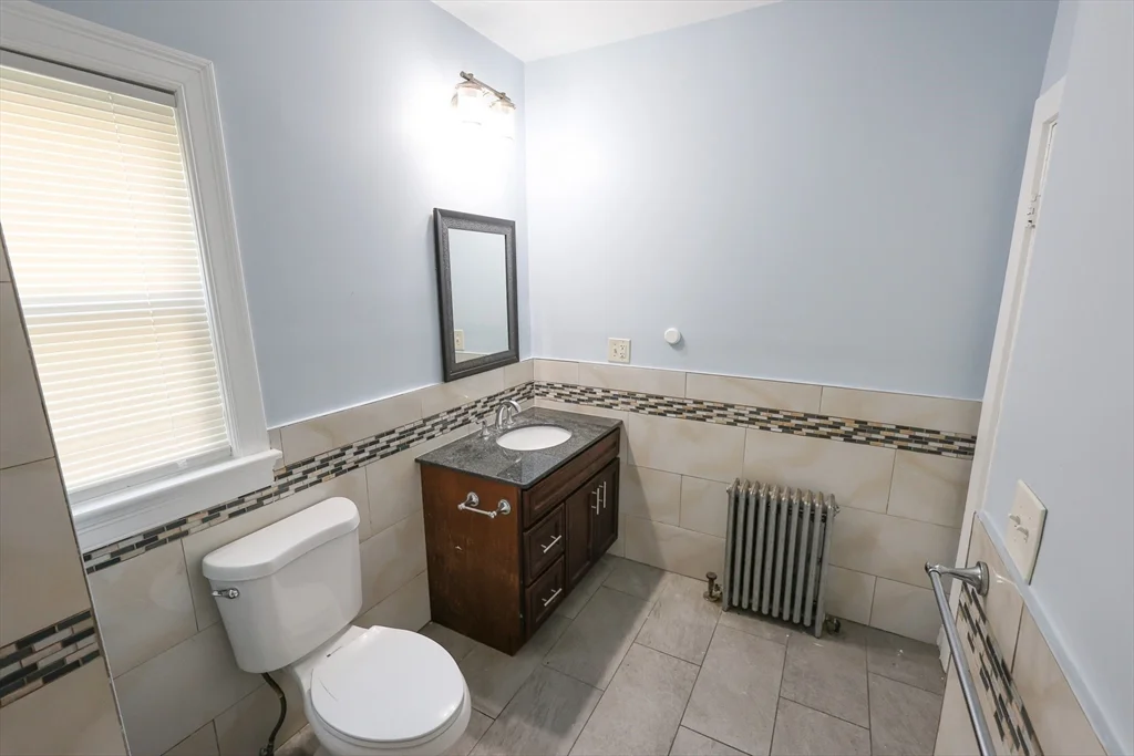 129 Draper St, Dorchester