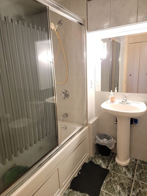 20 Stearns Rd, Coolidge Corner