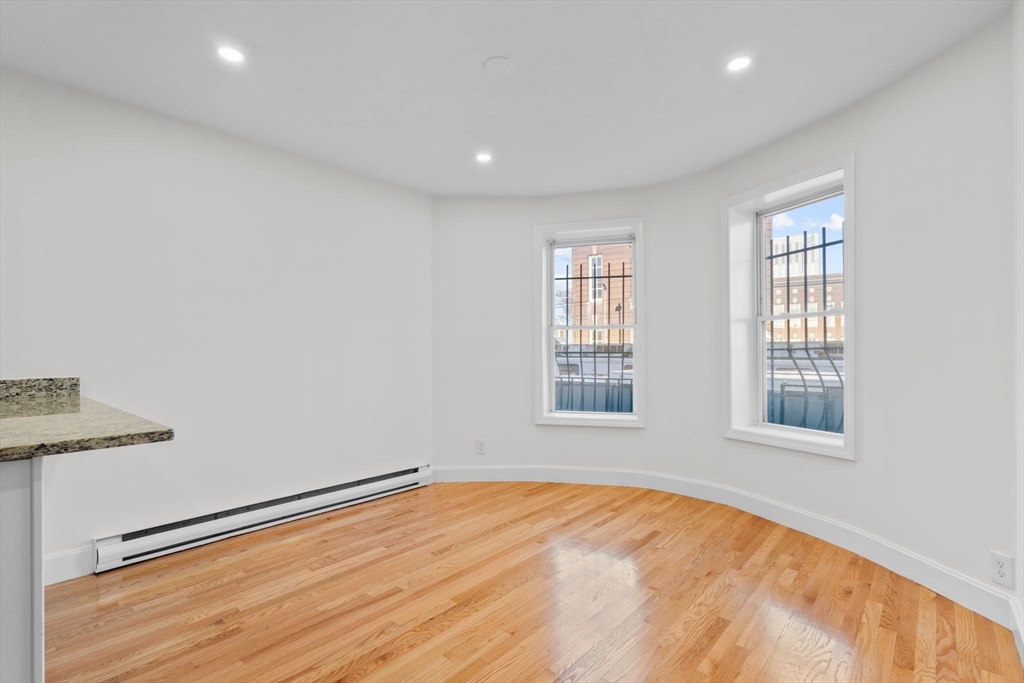 754 Huntington Ave, Mission Hill