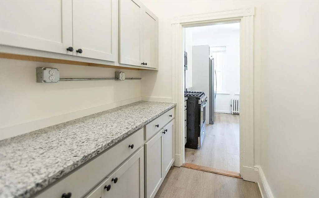 868 Huntington Ave, Mission Hill