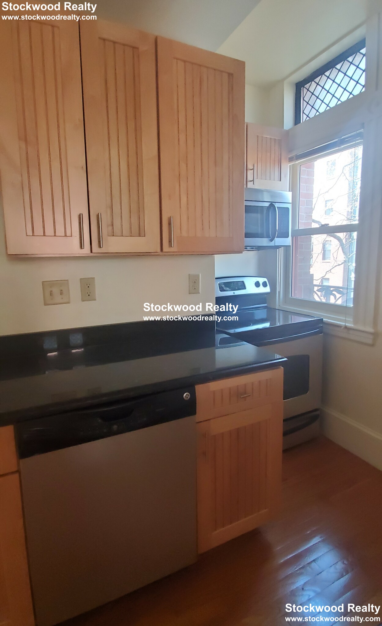 195 Commonwealth Ave, Back Bay