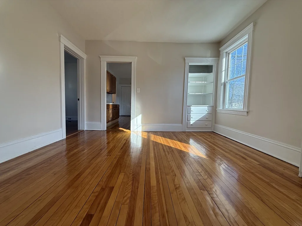 304 Lovell St, Worcester