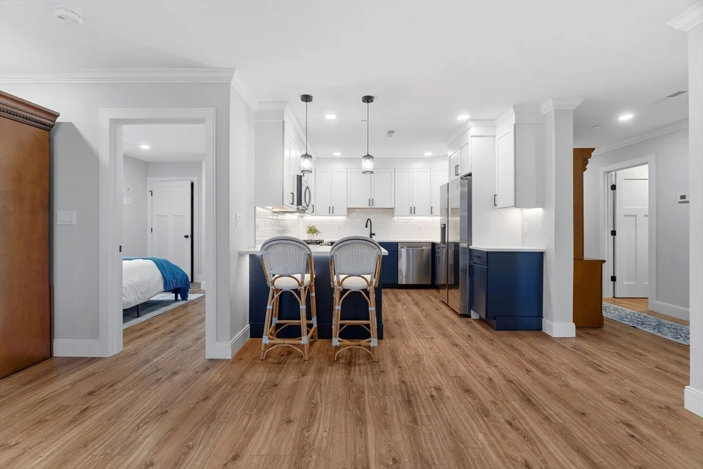 1721 Centre St, West Roxbury