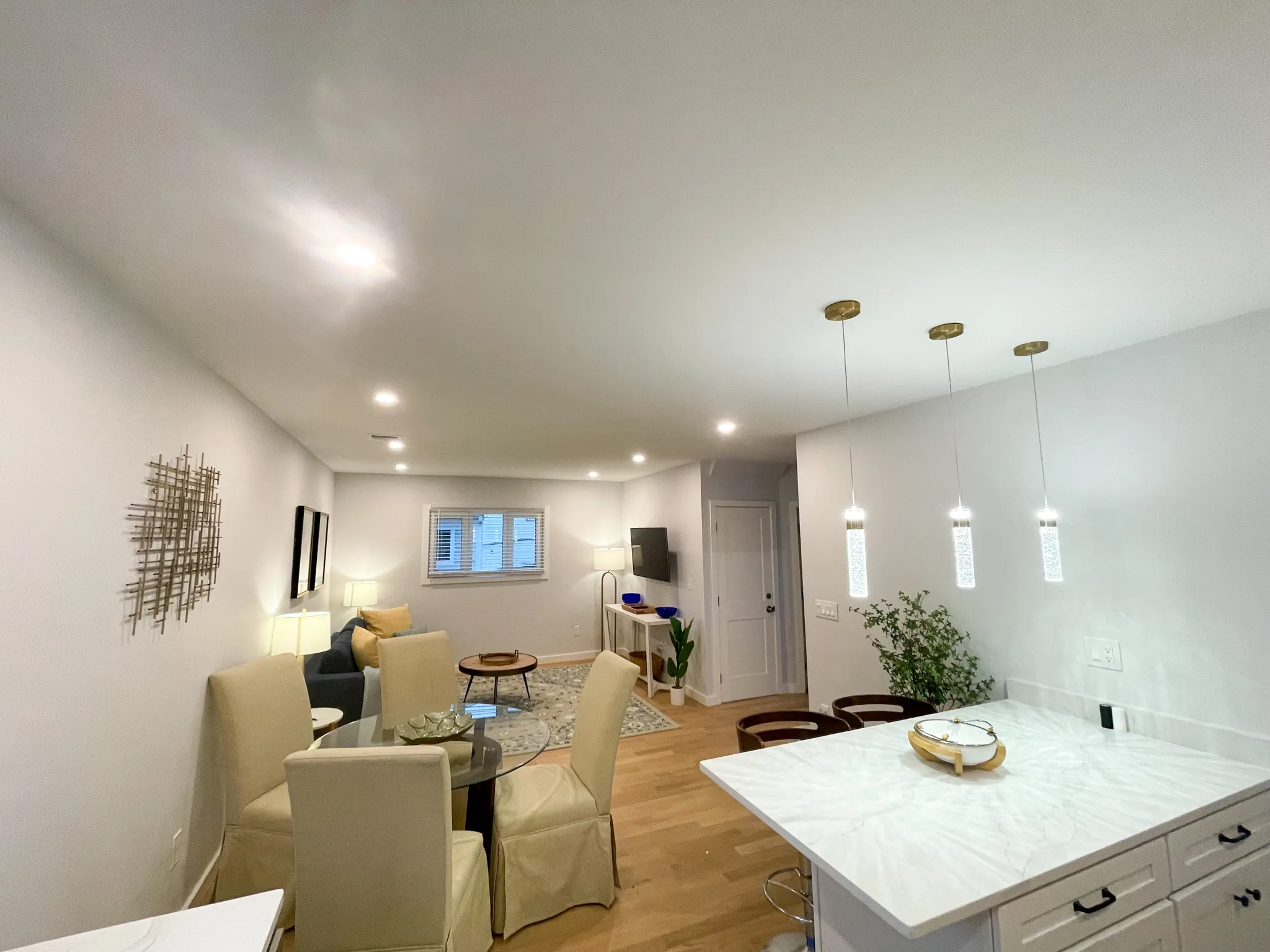 75 Thorndike St, East Cambridge