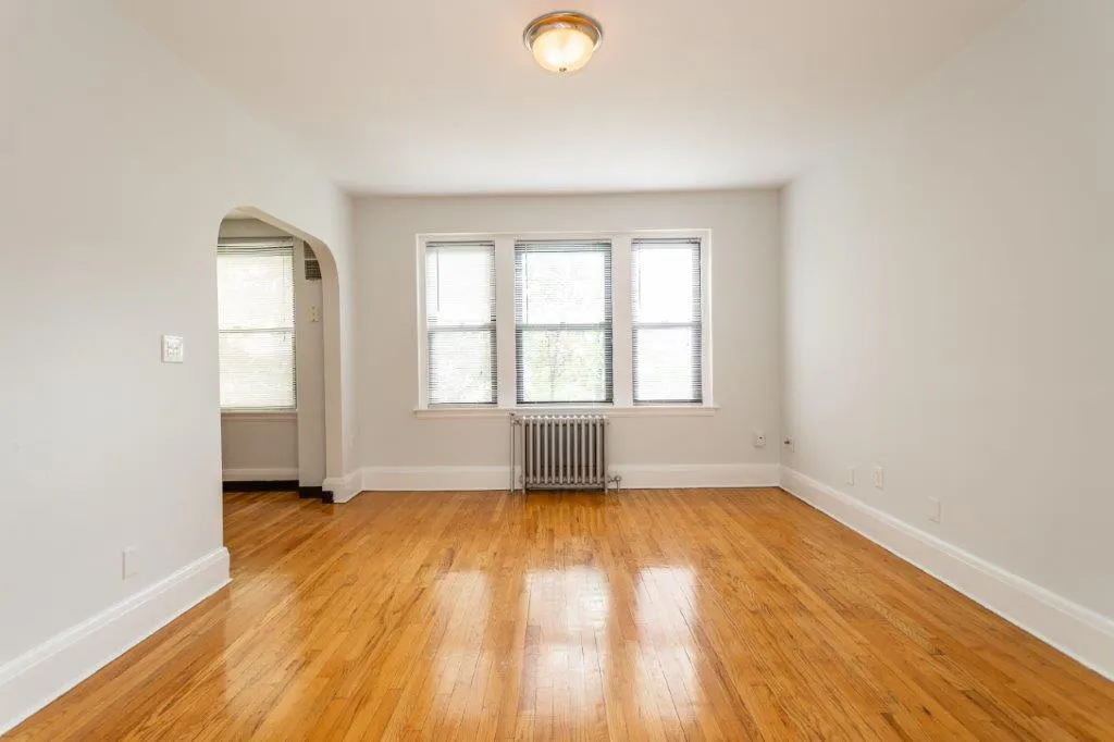 123 Highland Ave, Winter Hill