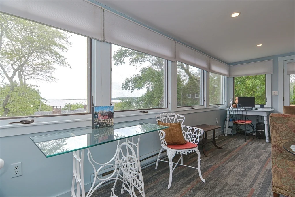 93 Granite St, Rockport