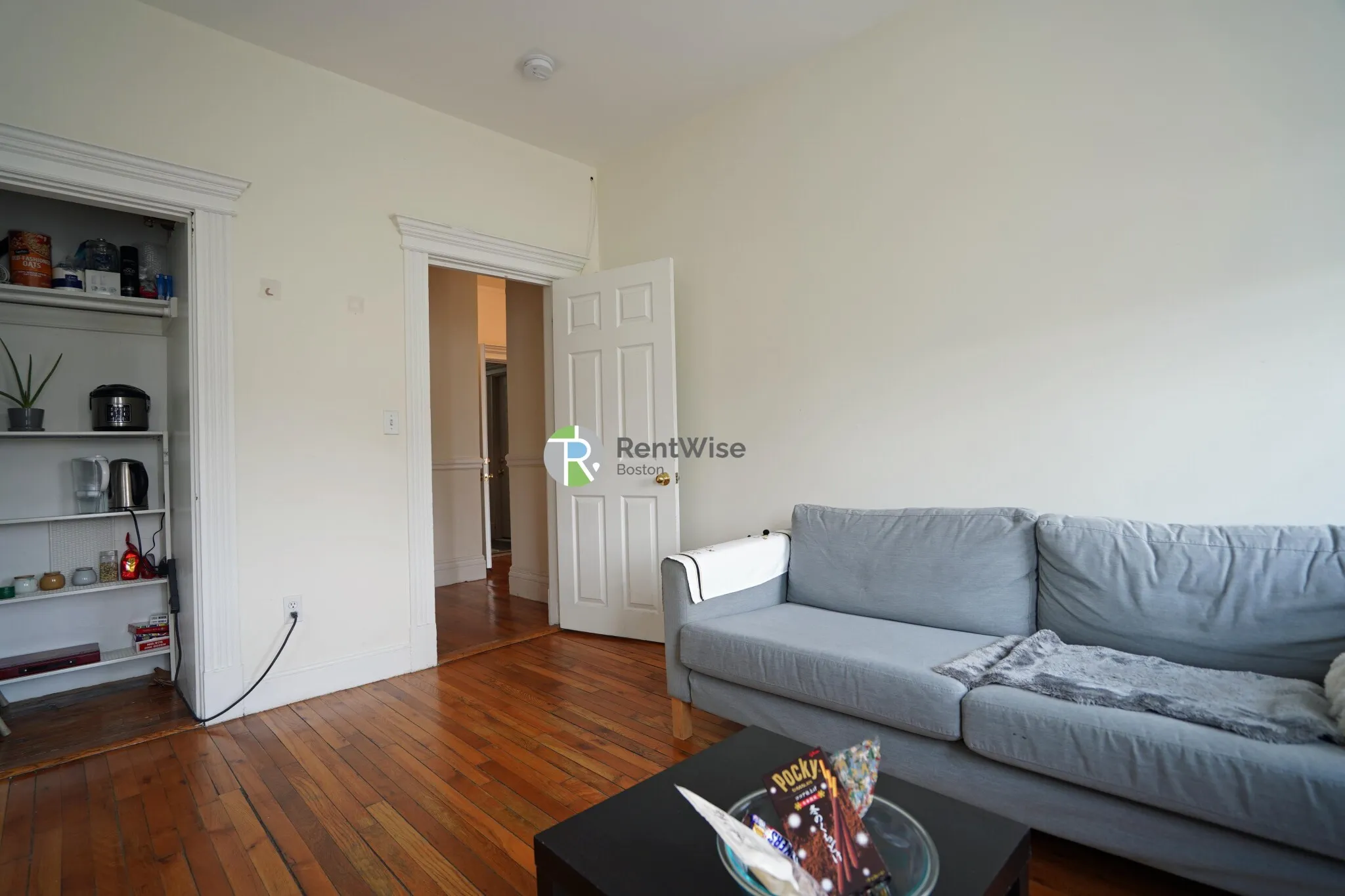 1298 Commonwealth Ave, Allston