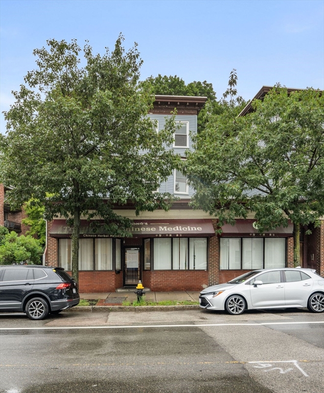 570 Washington St, Brighton