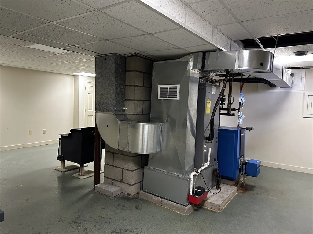 177 Orchard St, Newbury