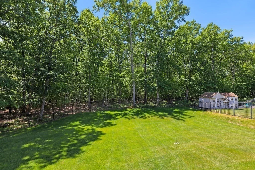 12 Ronald C Meyer Dr, North Attleboro